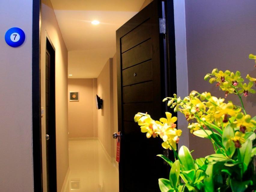 Shooters Guesthouse Pattaya Eksteriør billede